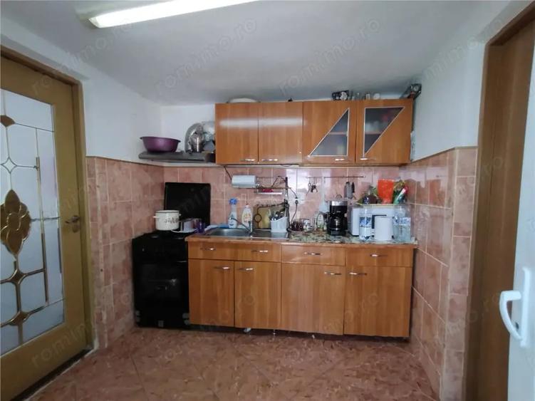 Casă cu Teren 1151 Mp în Oravița