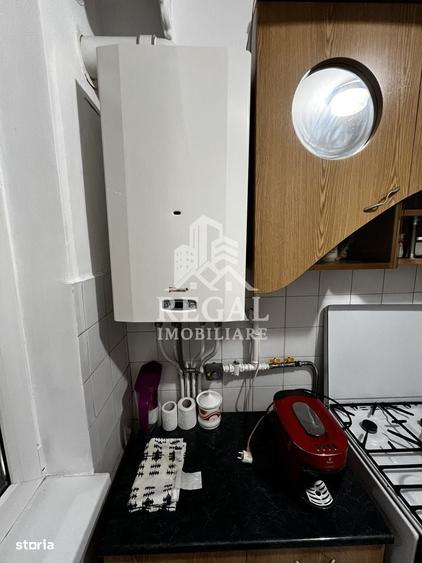 Apartament cu 2 camere semidecomandat în Micro 4