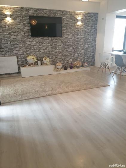 Apartament cu 3 camere decomandat în Păcurari