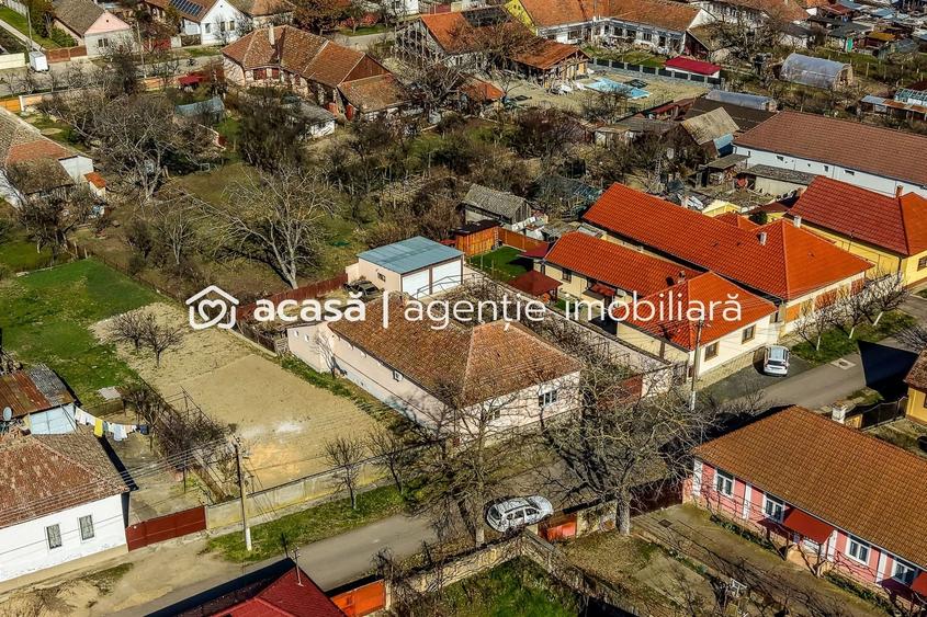 Casă individuală cu 4 camere cu Canalizare în Vladimirescu