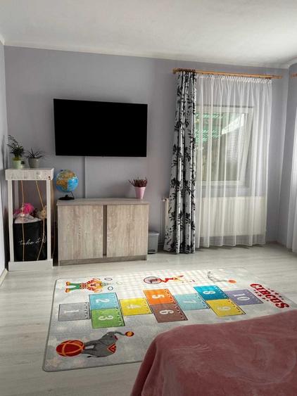 Vand sau schimb casa 3 camere pe 2 nivele, 89m2, curte, garaj - 6