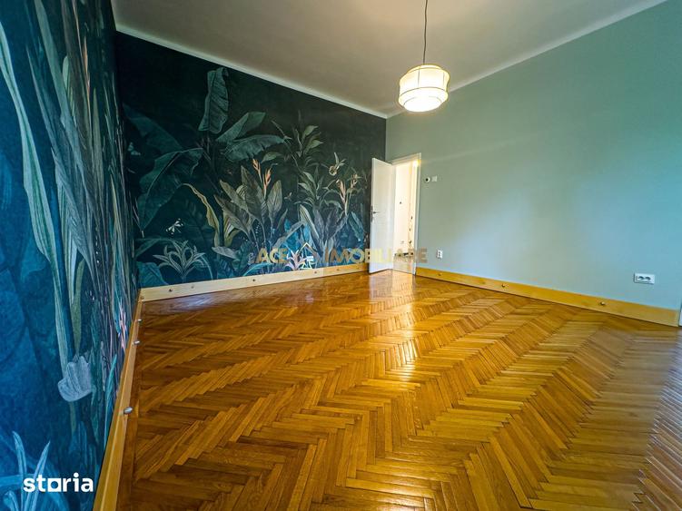 Apartament cu 4 camere, mobilat în Centrul Civic