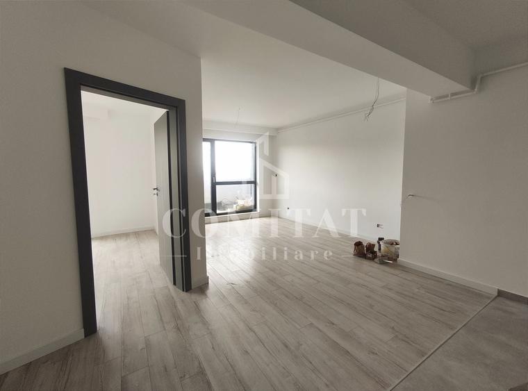 Apartament cu 2 camere semidecomandat în Zorilor