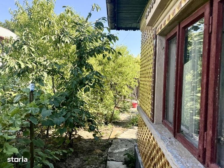 Casă cu 3 camere în Lipia