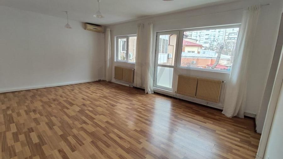 Casă cu 5 camere cu Teren 200 Mp în Alba Iulia
