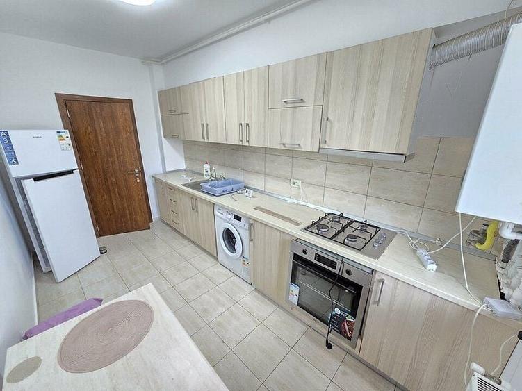 Apartament cu 2 camere decomandat în Theodor Pallady