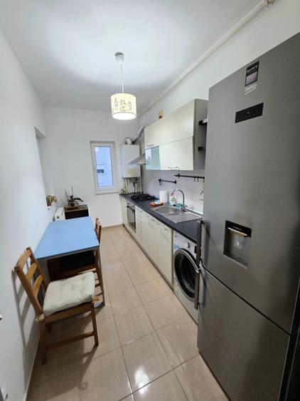 Apartament cu 2 camere decomandat în Militari