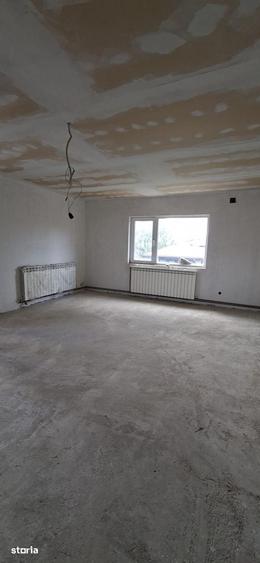 Casa P+1+M la gri, intabulata, cu utilitati, Bucium Str. Teascului - 12