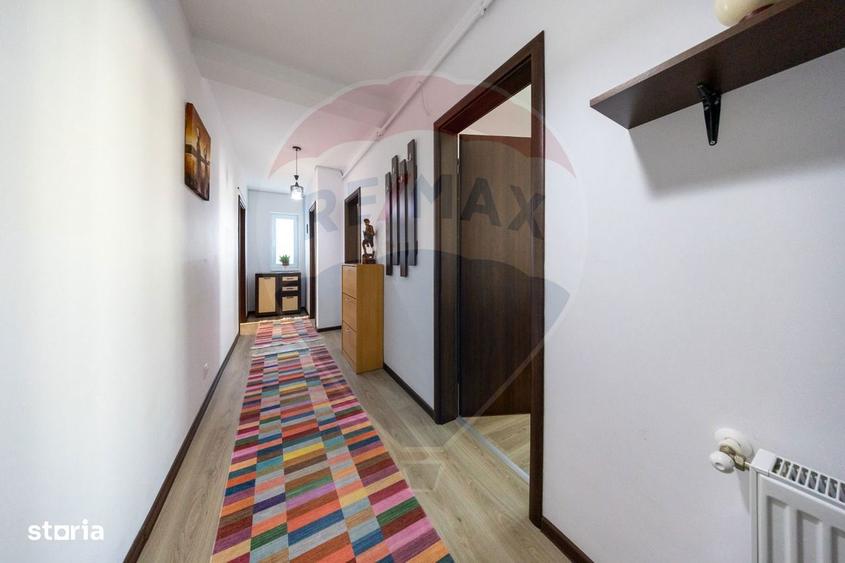 Apartament cu 2 camere decomandat, mobilat în Central