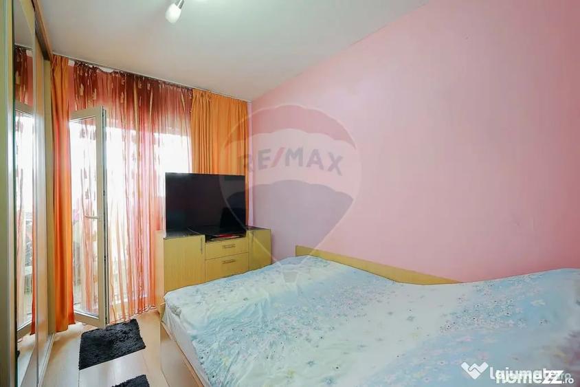 Apartament cu 4 camere decomandat în Rogerius