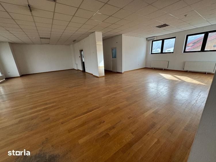 Spațiu comercial, de 600 mp, în Traian