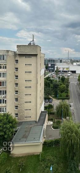 Garsonieră semidecomandată în Tractorul