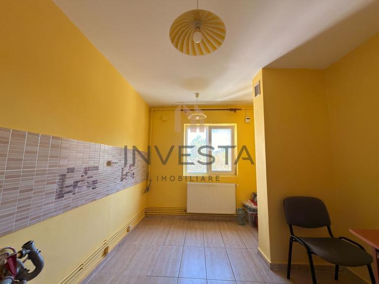Apartament cu 3 camere decomandat, mobilat în Mărăști