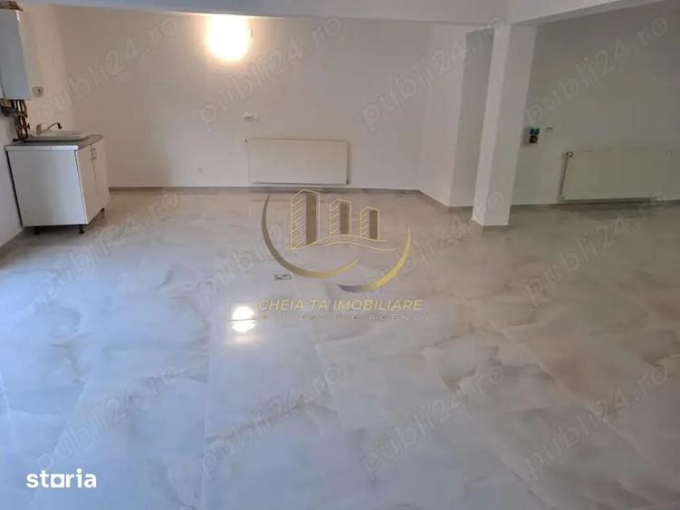 Spațiu comercial, de 120 mp, în Între Lacuri