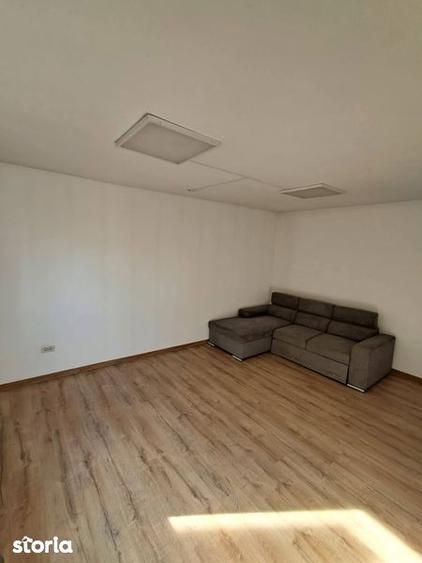 Casă cu 4 camere cu Teren 120 Mp în Central