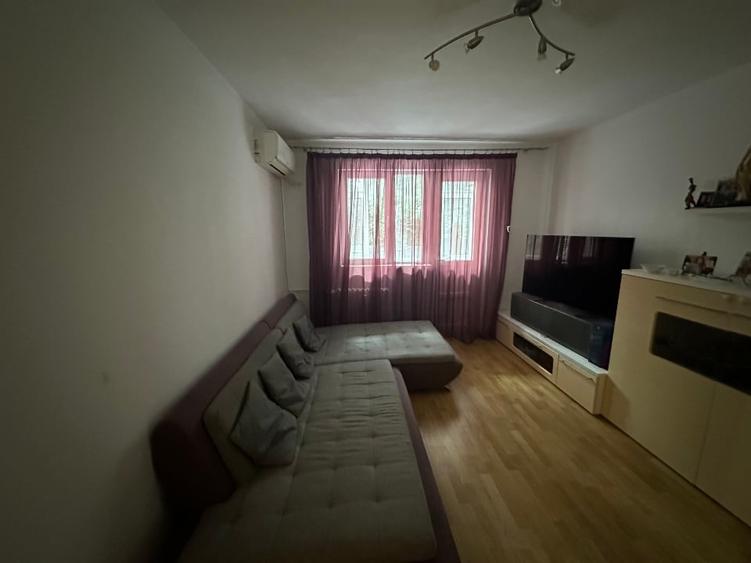 Apartament cu 2 camere semidecomandat, mobilat în Drumul Taberei