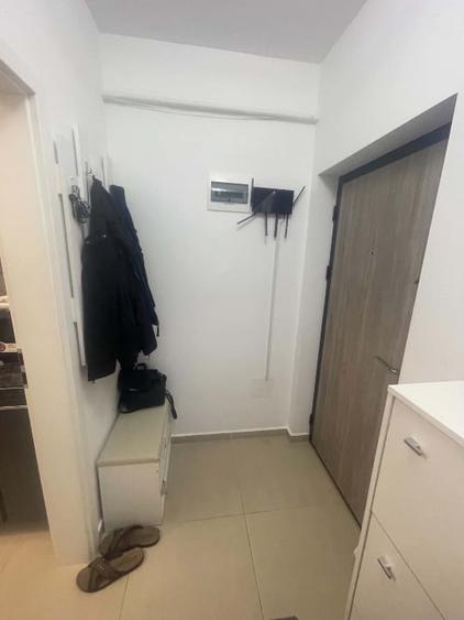 Apartament cu 2 camere decomandat, mobilat în Valea Adâncă