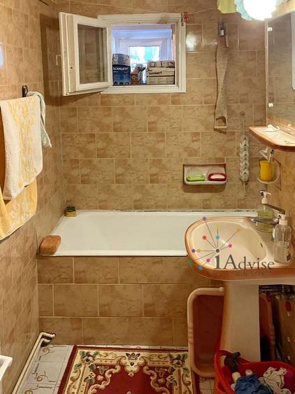 Apartament cu 2 camere decomandat în Tractorul