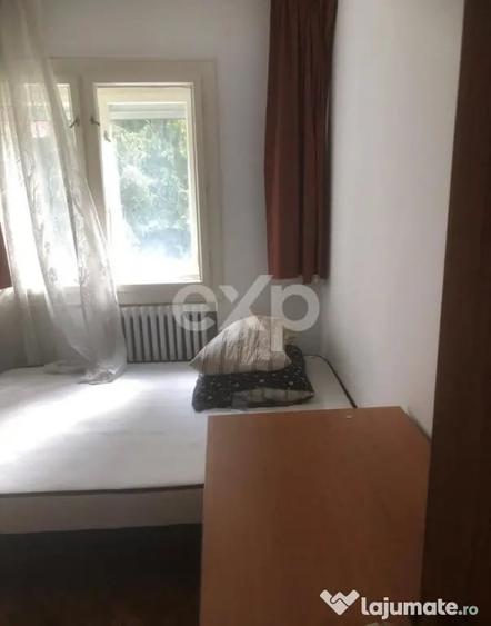 Apartament cu 3 camere decomandat în Zorilor