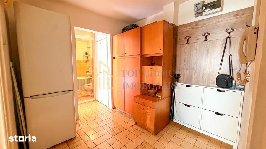 Apartament cu 2 camere decomandat în Băneasa