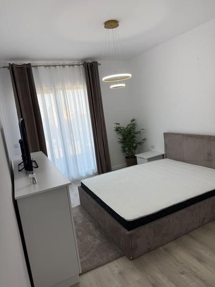 Apartament cu 2 camere decomandat în Exterior Vest