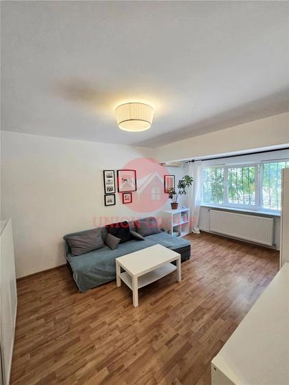 Apartament 2 Camere, Decomandat, Inel 2 - 9