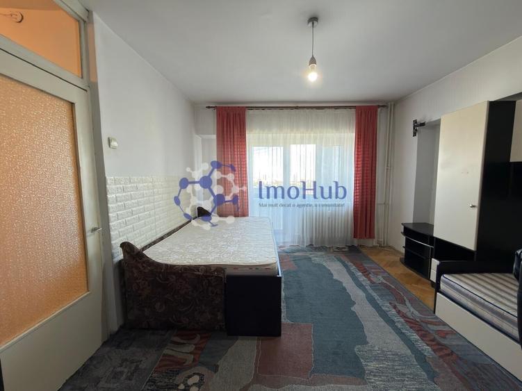 Garsonieră semidecomandată, mobilată în Tătărași