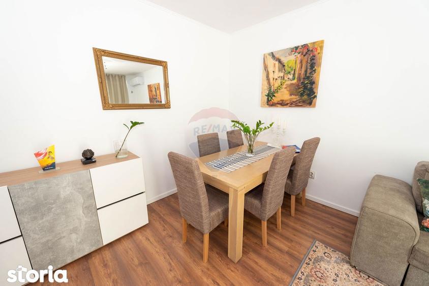 Apartament cu 3 camere, mobilat în Tei