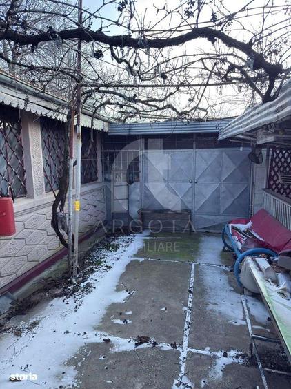 Casă cu 3 camere cu Teren 1870 Mp în Ulmeni