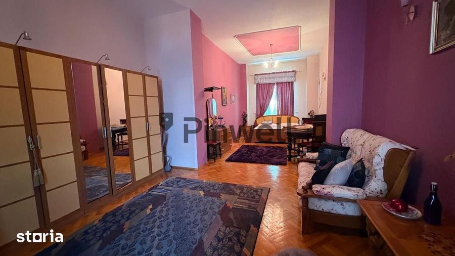 Casă cu 9 camere cu Teren 679 Mp în Cotroceni