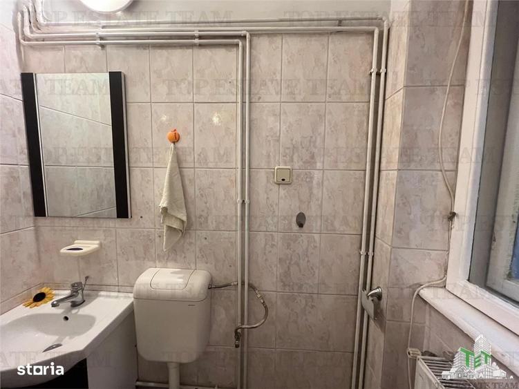 Apartament cu 3 camere, mobilat în Parcul Carol