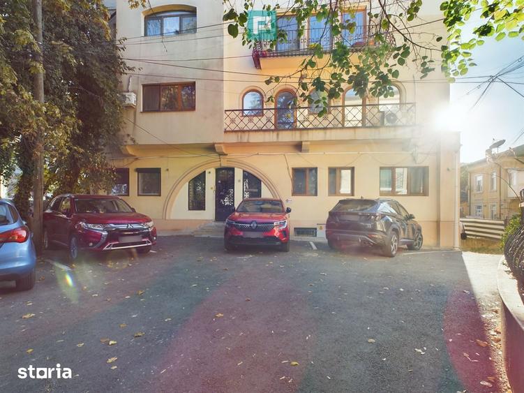 Casă cu Teren 500 Mp în Cișmigiu