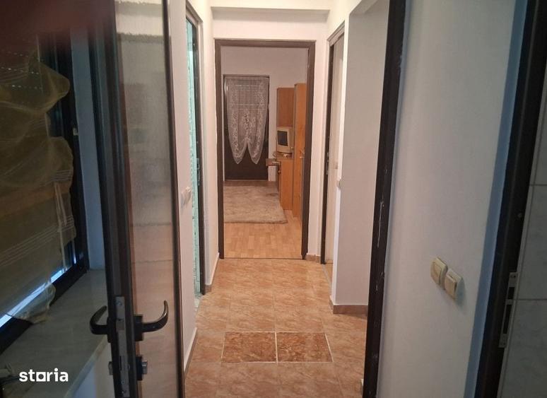 Casă cu 4 camere în Popas Păcurari