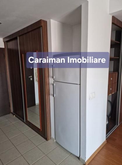 Apartament cu 2 camere semidecomandat în Bucur Obor