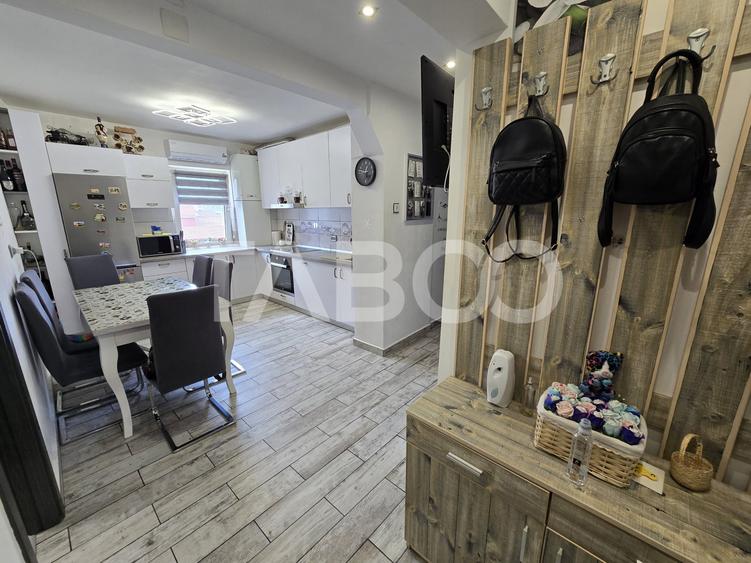 Apartament cu 3 camere decomandat, mobilat în Mihai Viteazul