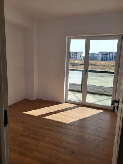 Apartament cu 3 camere decomandat în Nord-Vest