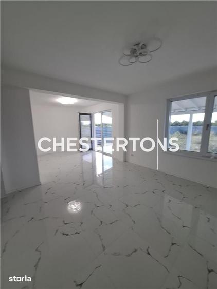 Casă cu 5 camere cu Teren 630 Mp în Corbeanca