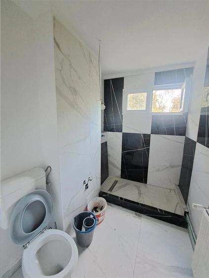 Apartament cu 2 camere semidecomandat în Tipografilor