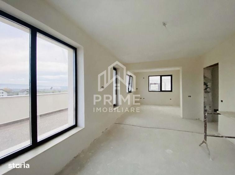 Apartament cu 3 camere decomandat în Petrești