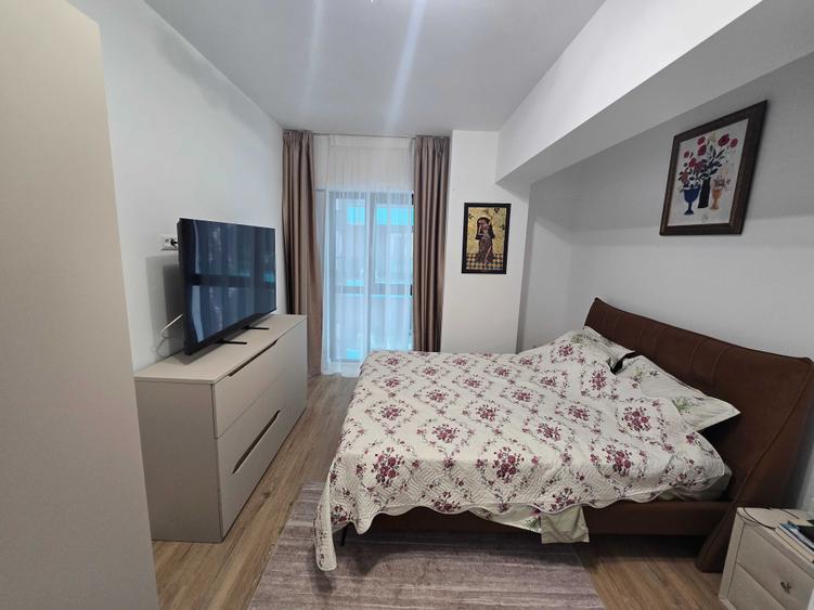 Apartament cu 3 camere decomandat, mobilat în Tătărași