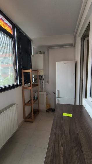 Inchiriez apartament 2 camere - 5