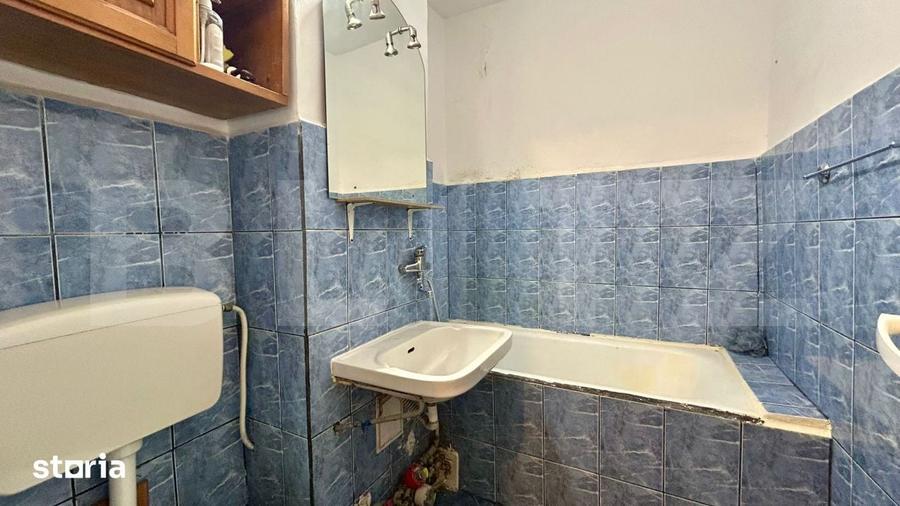 Garsonieră semidecomandată în Decebal