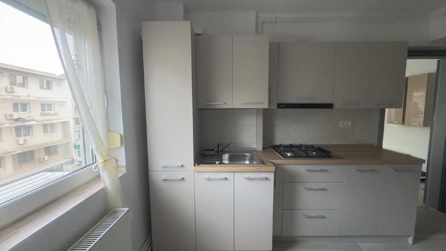 Inchiriere apartament 2 camere, ultracentral, pe termen lung - 2