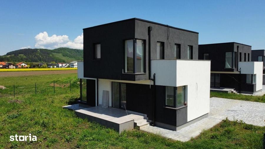Casa/Vila cu 5 camere de vanzare - Sanpetru - 8