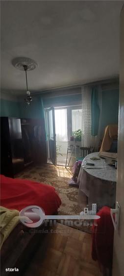Apartament cu 2 camere decomandat în Dacia