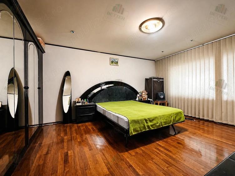 Apartament cu 4 camere decomandat în Vitan