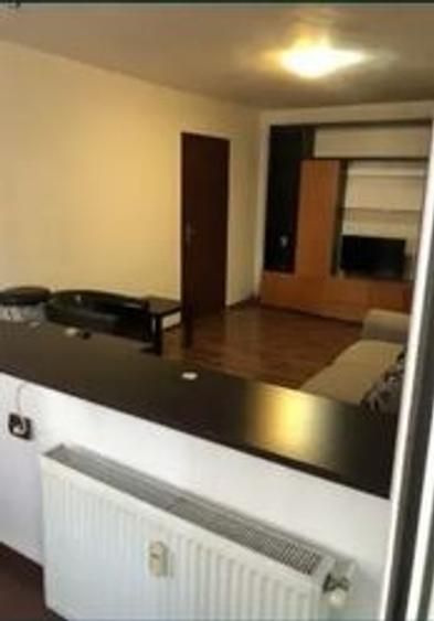 Apartament cu 2 camere semidecomandat în Vatra Luminoasă