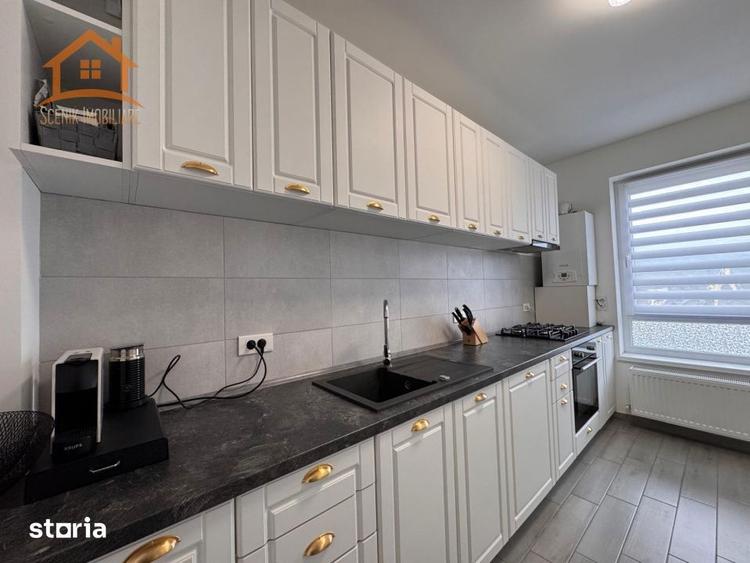 Apartament cu 3 camere decomandat, mobilat în Cristian