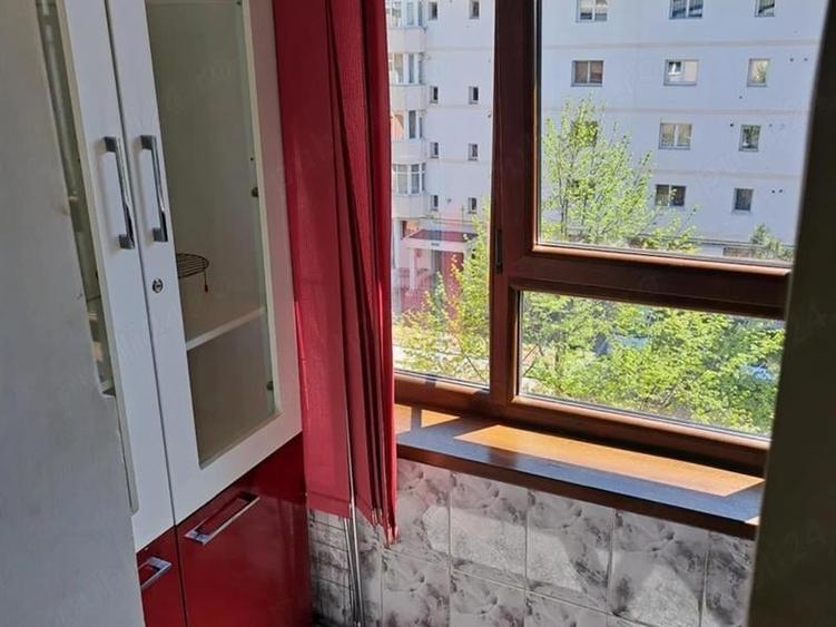 Apartament cu 2 camere decomandat în Burdujeni