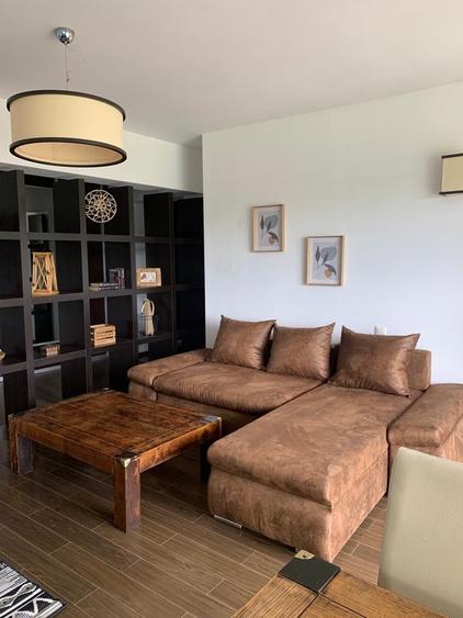 Apartament cu 3 camere decomandat în Plopilor